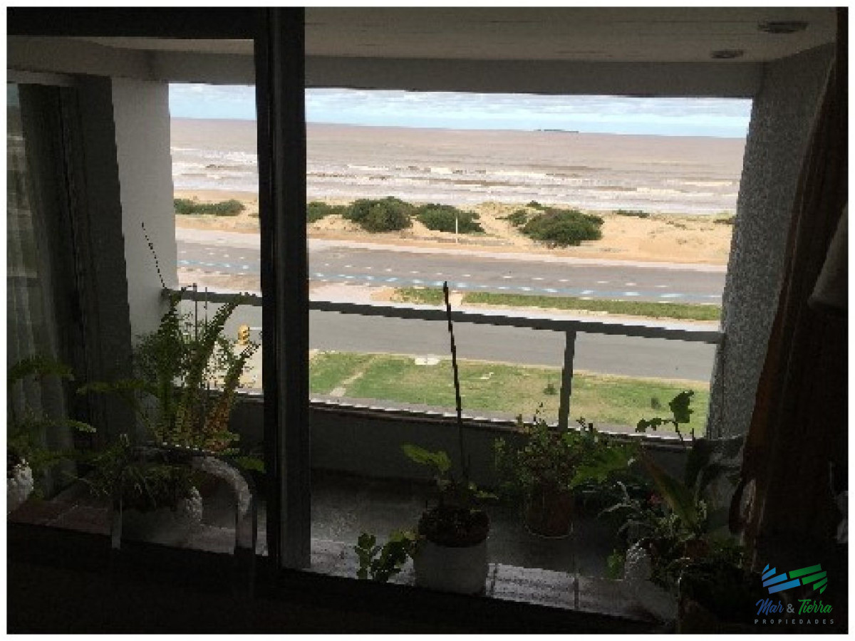 Apartamento ID.861 - Apartamento en venta sobre Rbla., muy linda vista! Brava, Punta del Este 