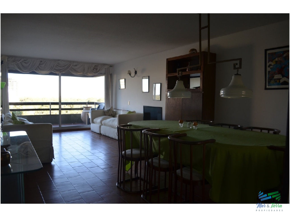 Apartamento ID.882 - Apartamento en Roosevelt, 2 dormitorios *