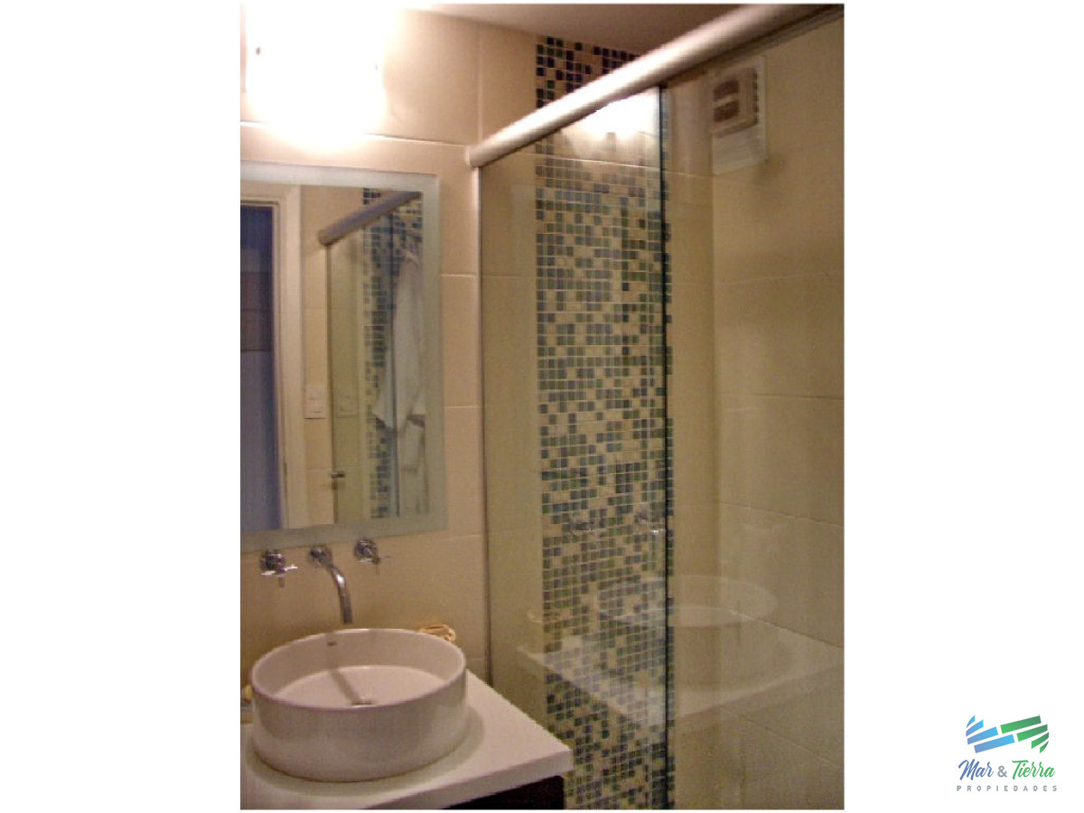 Apartamento ID.8 - Apartamento de 3 dormitorios con muy buenos servicios en alquiler en Punta del Este