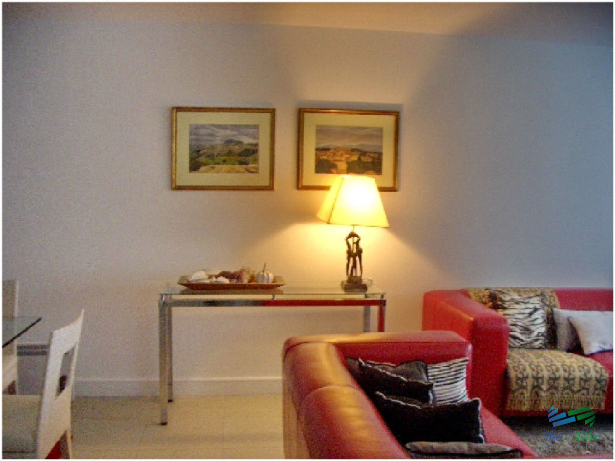 Apartamento ID.8 - Apartamento de 3 dormitorios con muy buenos servicios en alquiler en Punta del Este