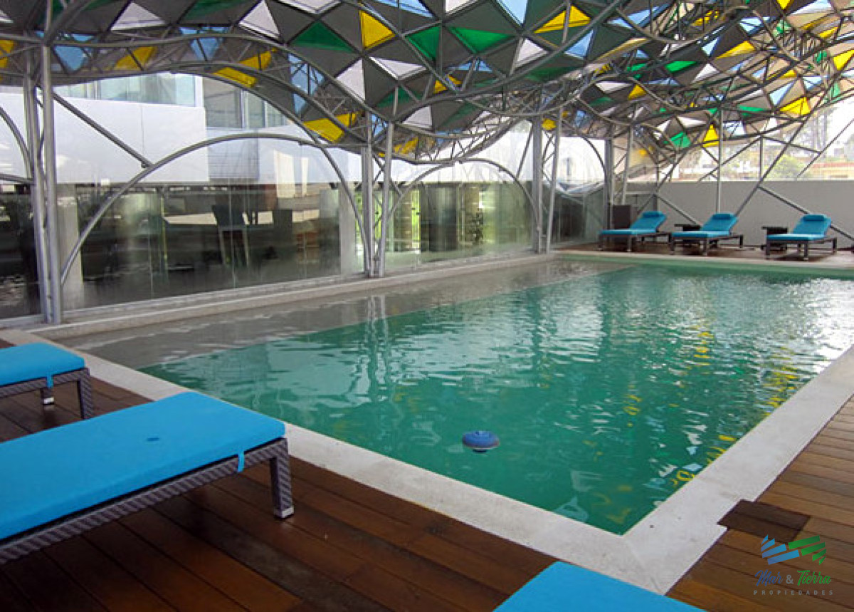 Apartamento ID.3952 - Vendo apartamento de 2 dormitorios y medio 2 baños en playa Brava Punta de Este departamento de Maldonado