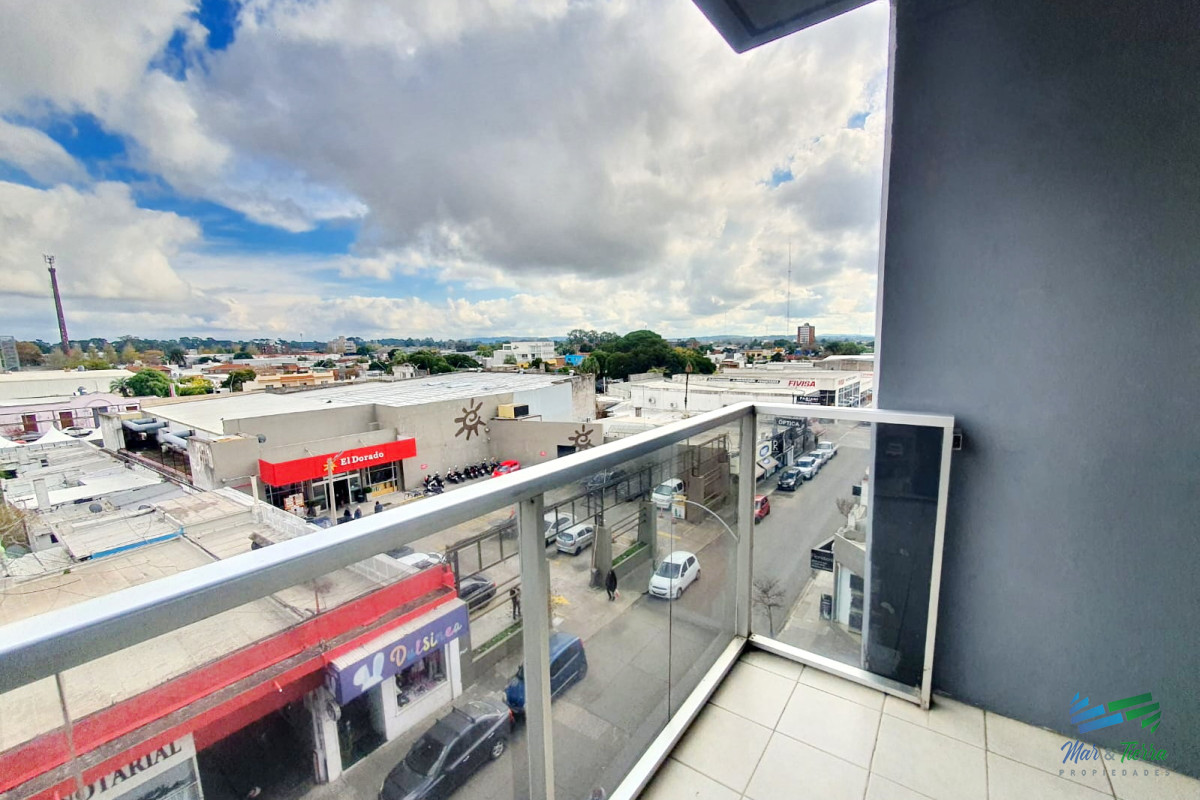 Apartamento ID.3713 - Oportunidad!!! Vendo apartamento 2 dormitorios en centro Maldonado