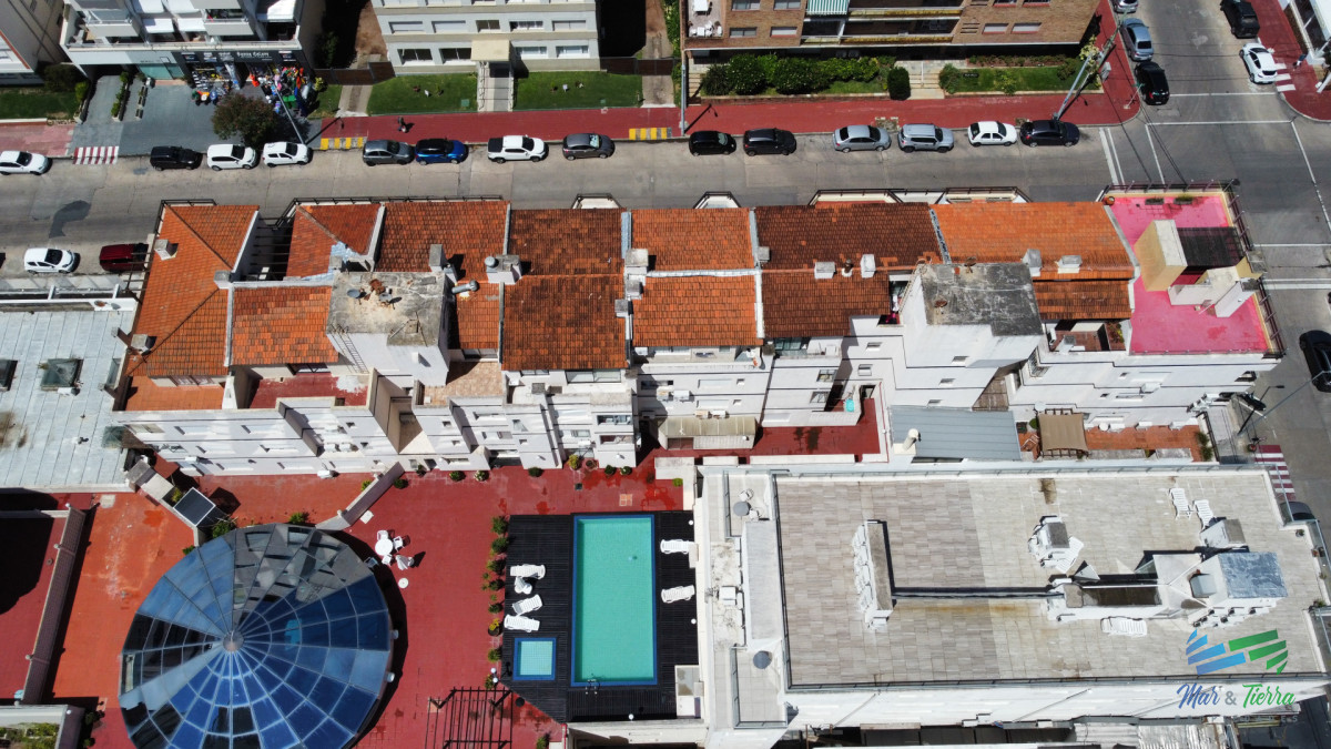 Apartamento ID.5636 - Venta de apartamento 3 dormitorios en península Punta del este 