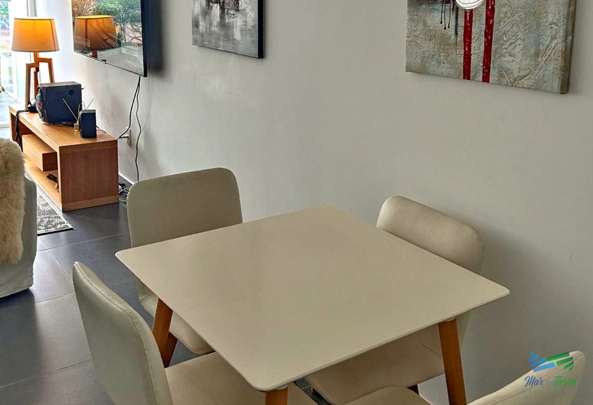 Apartamento ID.5009 - APARTAMENTO DISPONIBLE EN ALQUILER, AMPLIO, LUMINOSO, EN LA PENÍNSULA, PUNTA DEL ESTE.