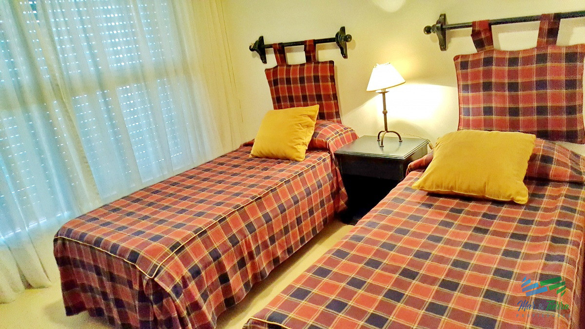Apartamento ID.1243 - Vendo apartamento 3 dormitorios, frente al mar en Peninsula, Punta del Este