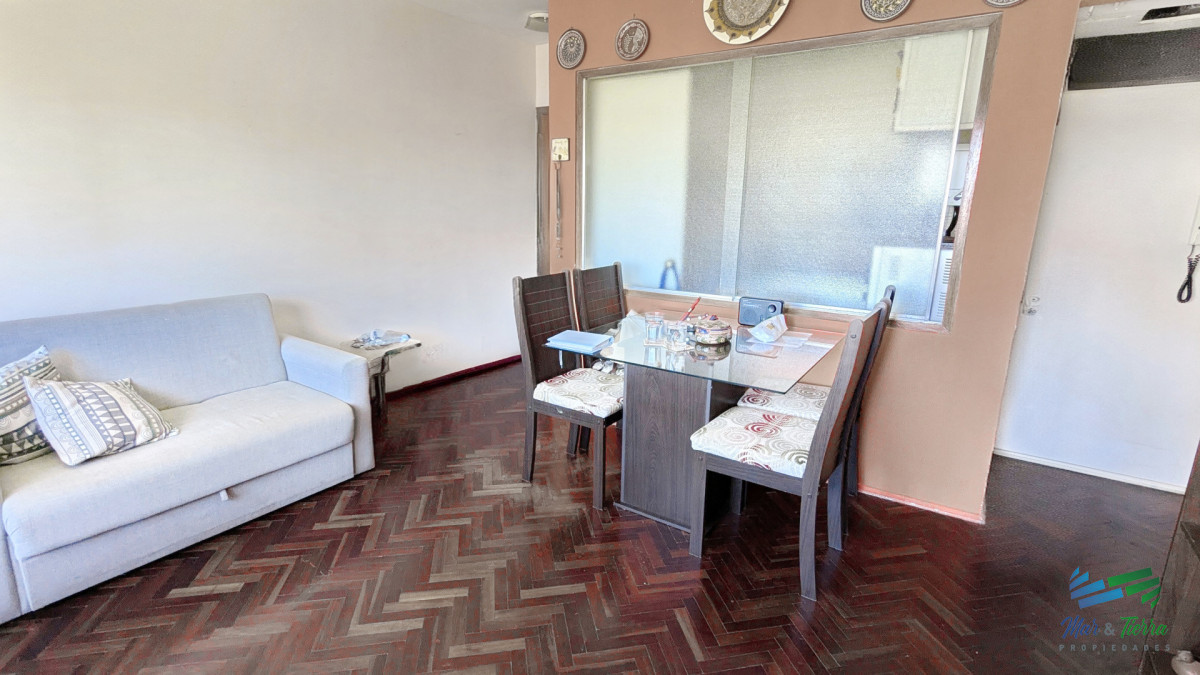 Apartamento ID.3929 - Venta apartamento un dormitorio con cochera en la península 