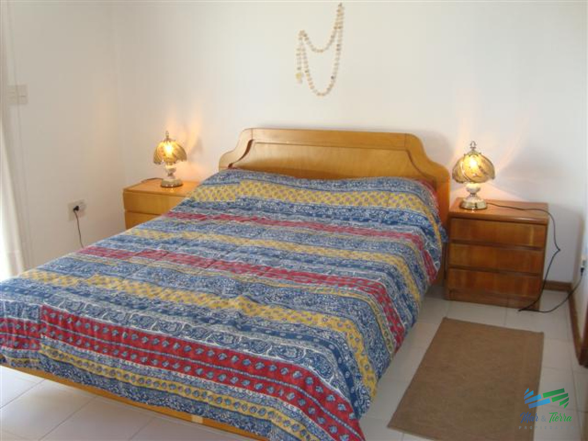 Apartamento ID.4163 - Vendo apartamento 2 dormitorios con vista al mar y servicios, Punta del Este