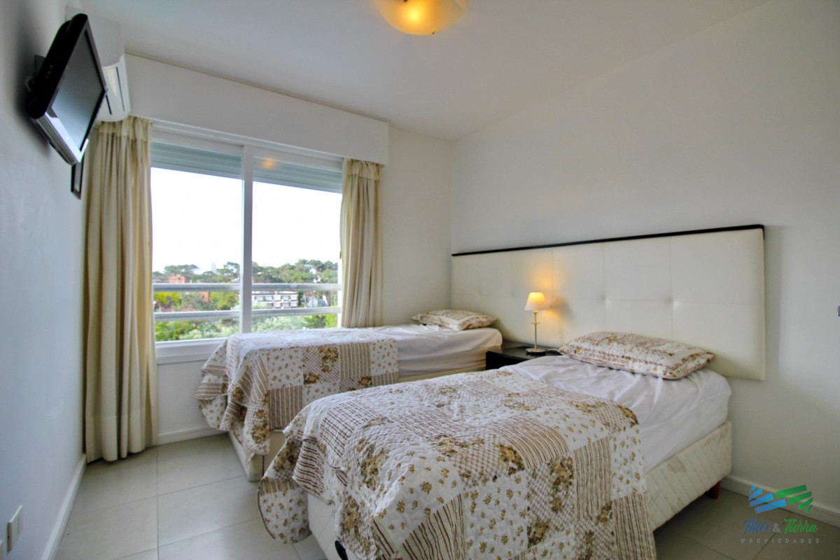 Apartamento ID.6 - En alquiler y venta... oportunidad.. torre de categoría.. a metros del mar!!!