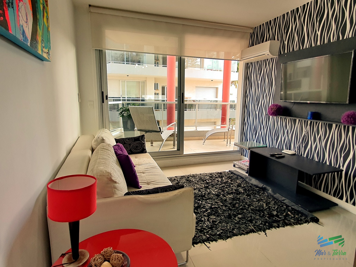 Apartamento ID.3072 - ALQUILER INVERNAL, CERCA DEL PUERTO DE PUNTA DEL ESTE, 2 DORMITORIOS. 
