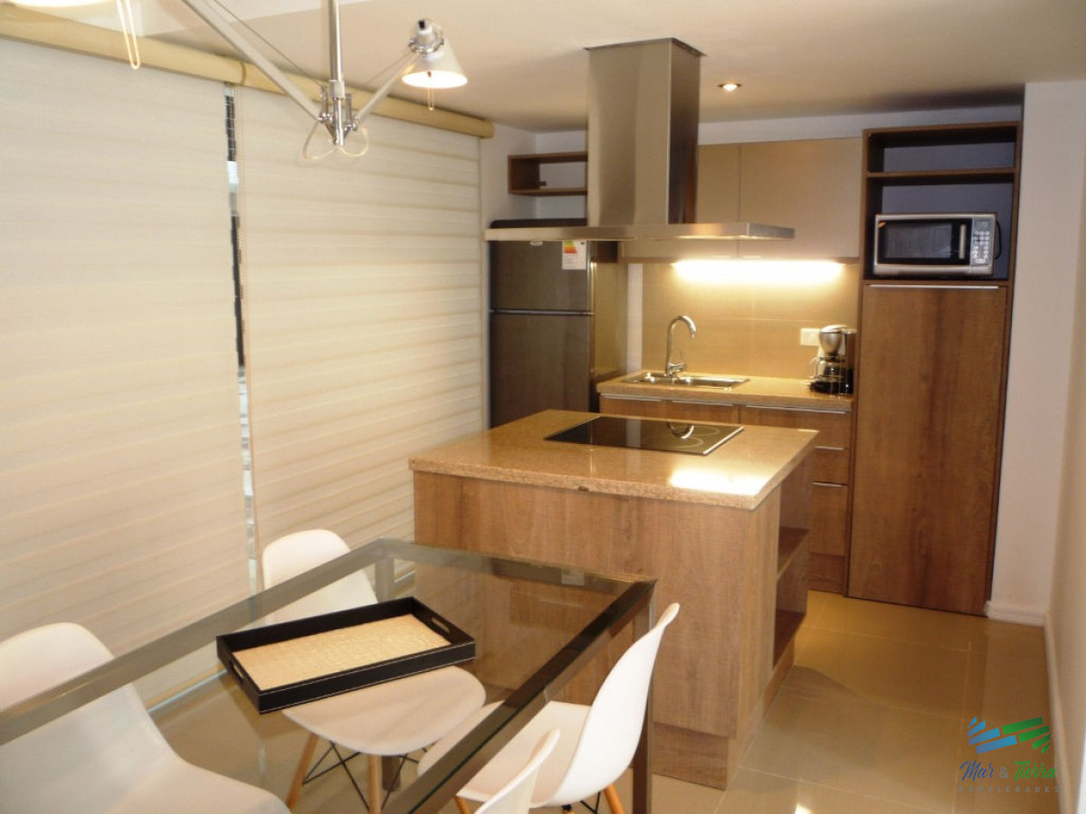 Apartamento ID.2254 - En alquiler y venta.. monoambiente amplio luminoso, a pasitos del Puerto!!!