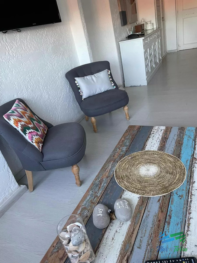 Apartamento ID.4657 - En venta apartamento 2 dormitorios con vista parcial a playa Brava, Punta del Este