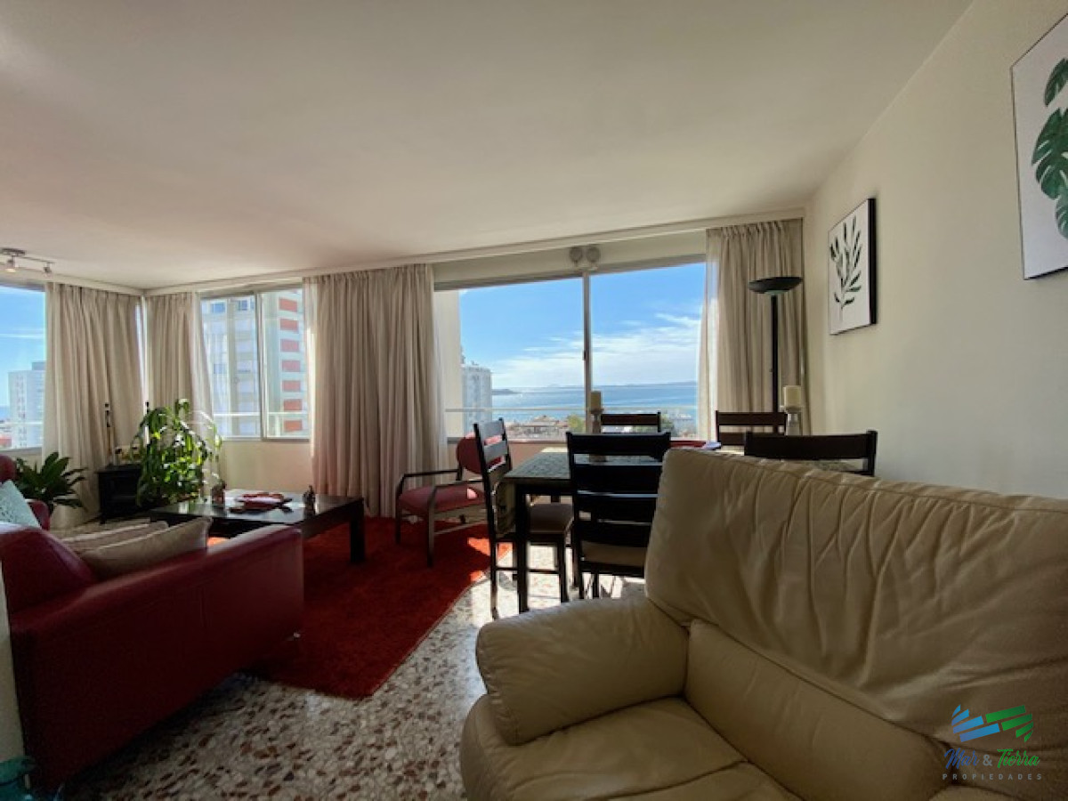 Apartamento ID.2677 - Apartamento en Punta del Este, Península, dos dormitorios, con gran vista