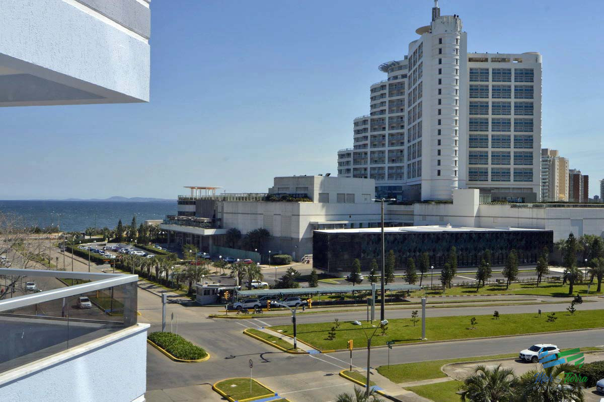 Apartamento ID.2675 - En venta.. muy buena oportunidad a pasitos del mar.