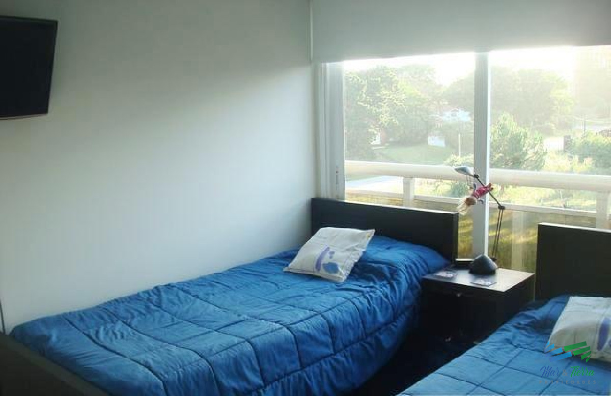 Apartamento ID.2164 - EN EDIFICIO NUEVO...TOTALMENTE EQUIPADO, CON PARRILLA Y TERRAZA COMUNITARIA..... A PASITOS DE LA BRAVA