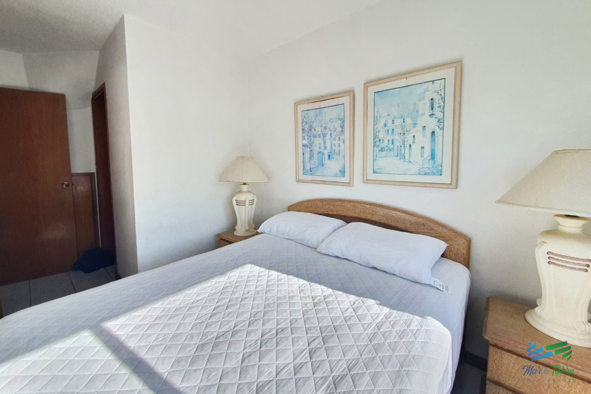 Apartamento ID.1063 - APARTAMENTO FRENTE AL MAR, EN VENTA. CON TERRAZA PRIVADA, EN LA PENÍNSULA, PUNTA DEL ESTE! 