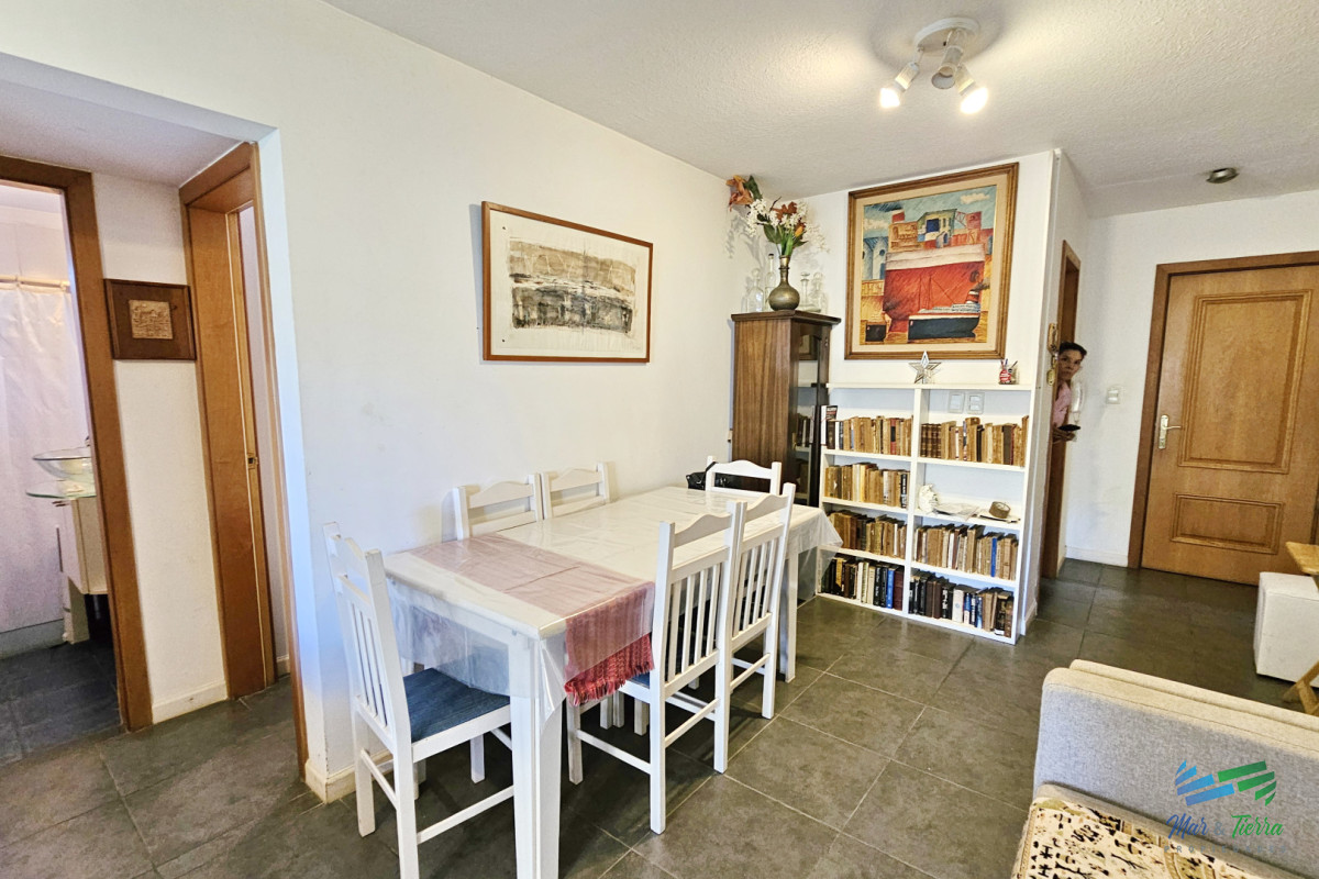 Apartamento ID.5002 - En venta 2 Dormitorios con garaje en Aidy Grill, Punta del Este