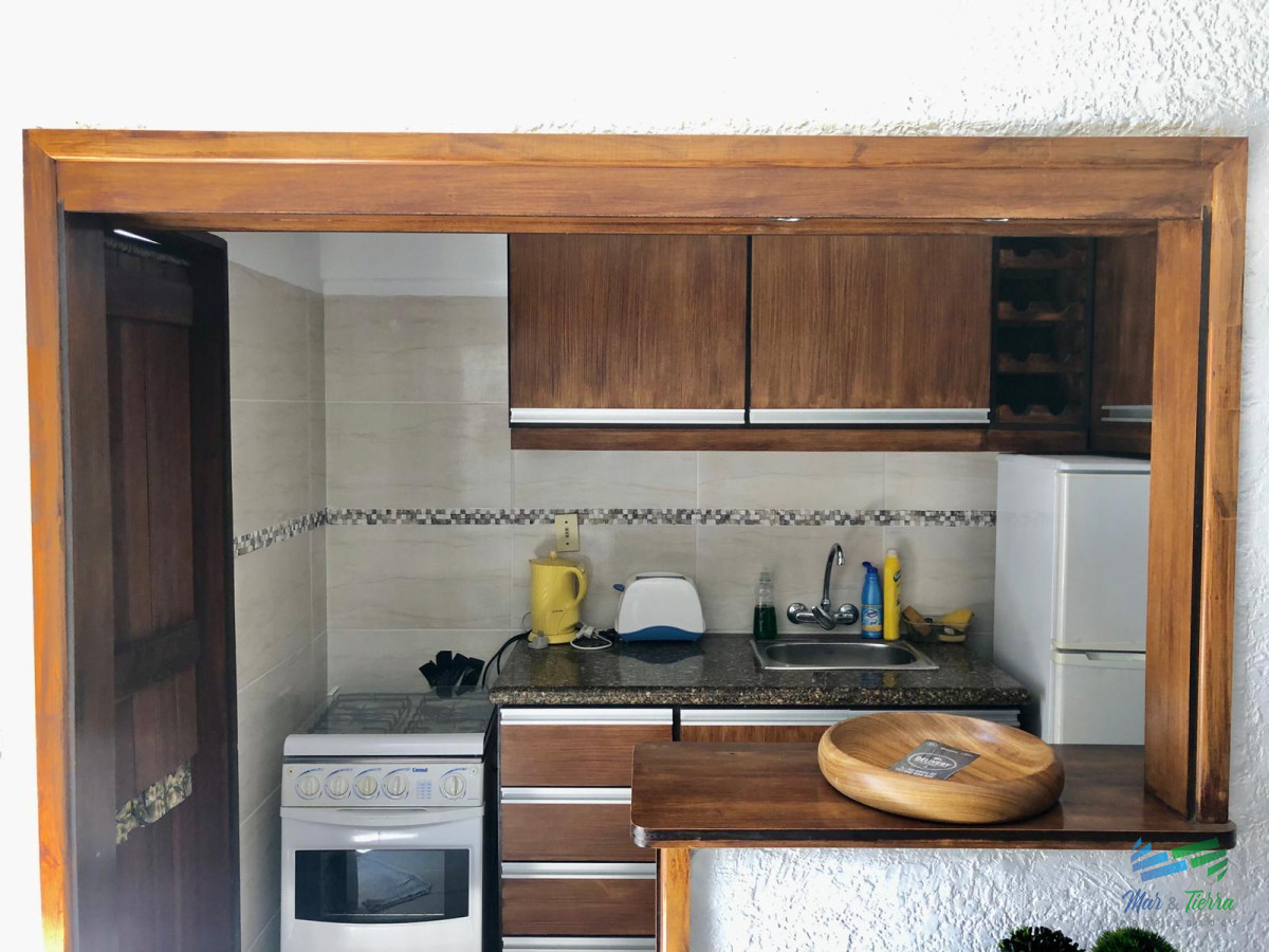 Apartamento ID.2982 - En venta , apartamento muy lindo, reciclado a 100 ms del mar (Brava)