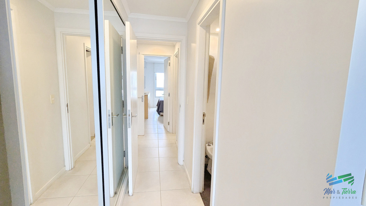 Apartamento ID.5707 - Venta y alquiler de apartamento de 2 dormitorios 2 baños vista panorámica
