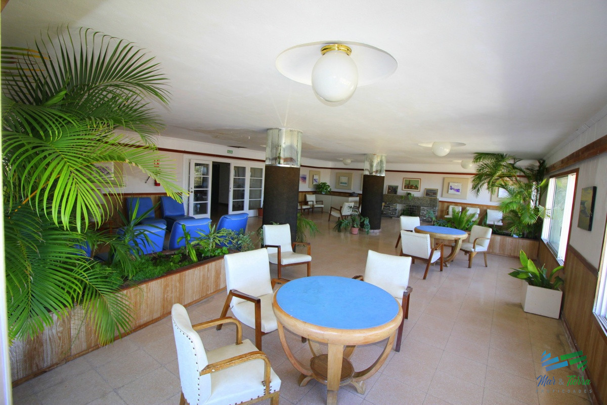 Apartamento ID.4474 - Venta apartamento mono ambiente en edificio Punta del Este, playa mansa y brava