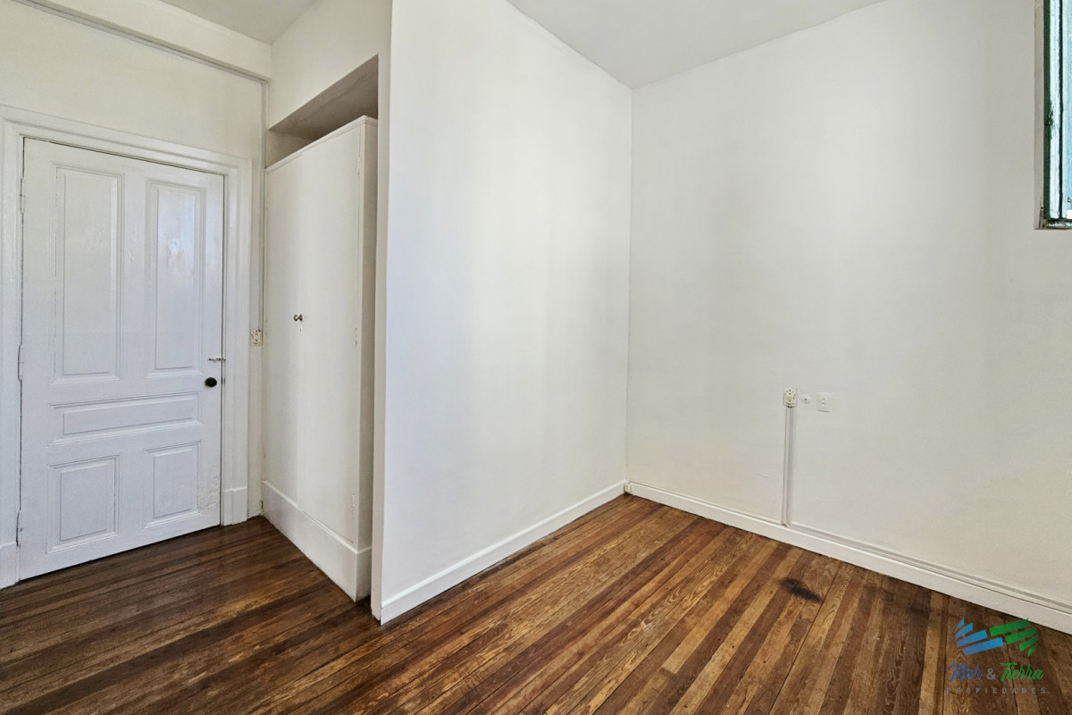Apartamento ID.5721 - ALQUILER ANUAL Y VENTA EN LA PENÍNSULA, UN DORMITORIO, PUNTA DEL ESTE 