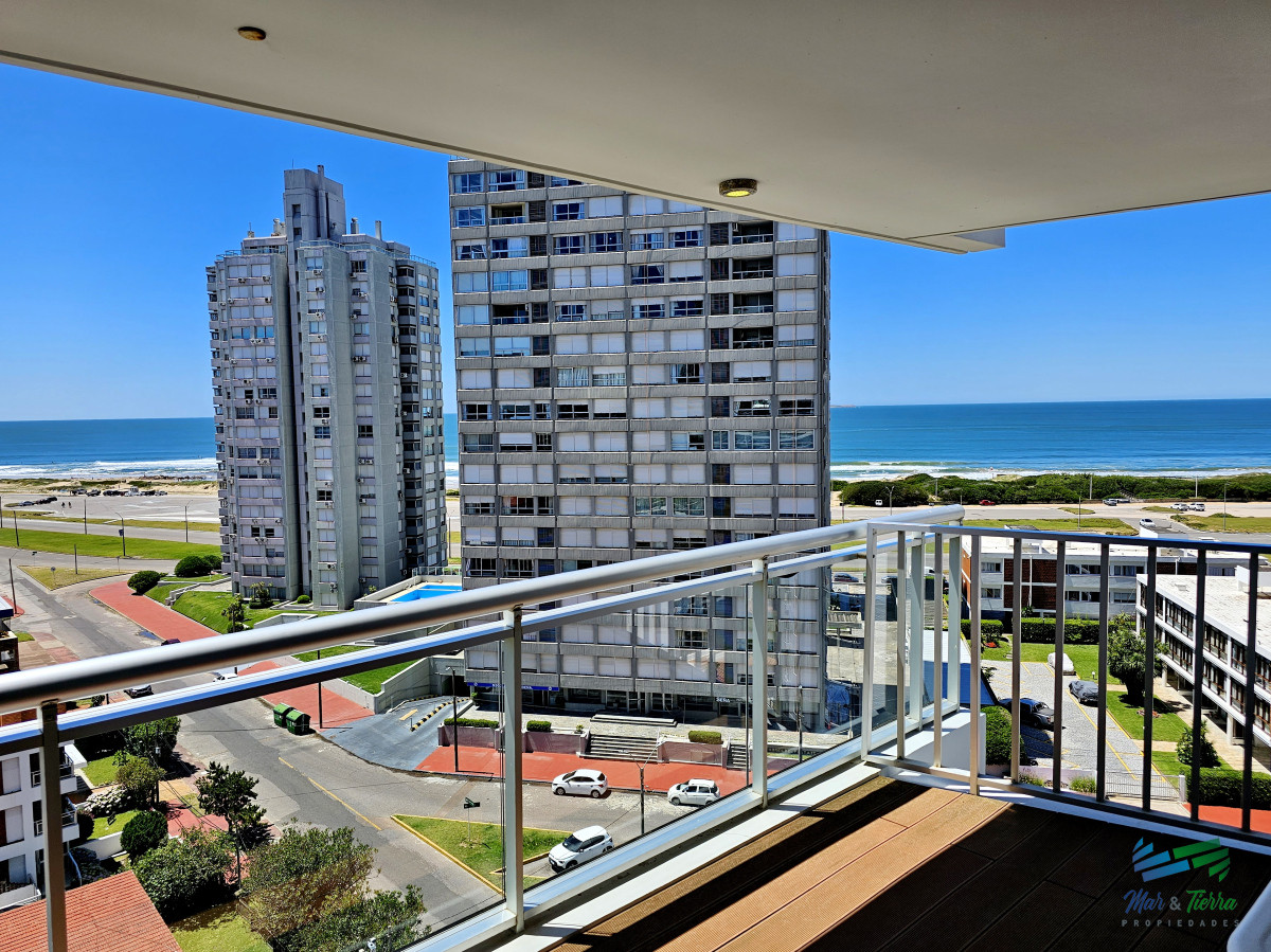 Apartamento ID.4952 - Venta de apartamento 2 dormitorios en Onix Punta del este playa Brava 