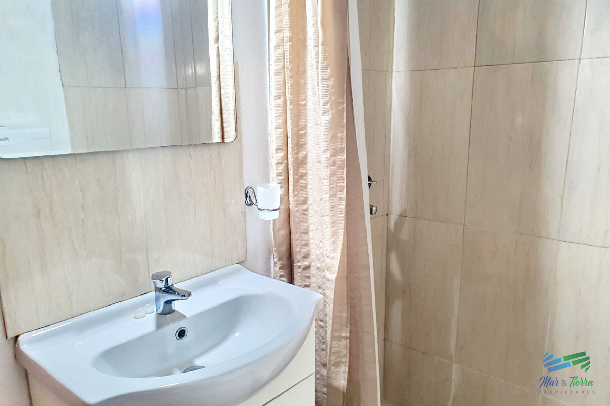 Apartamento ID.3713 - Oportunidad!!! Vendo apartamento 2 dormitorios en centro Maldonado