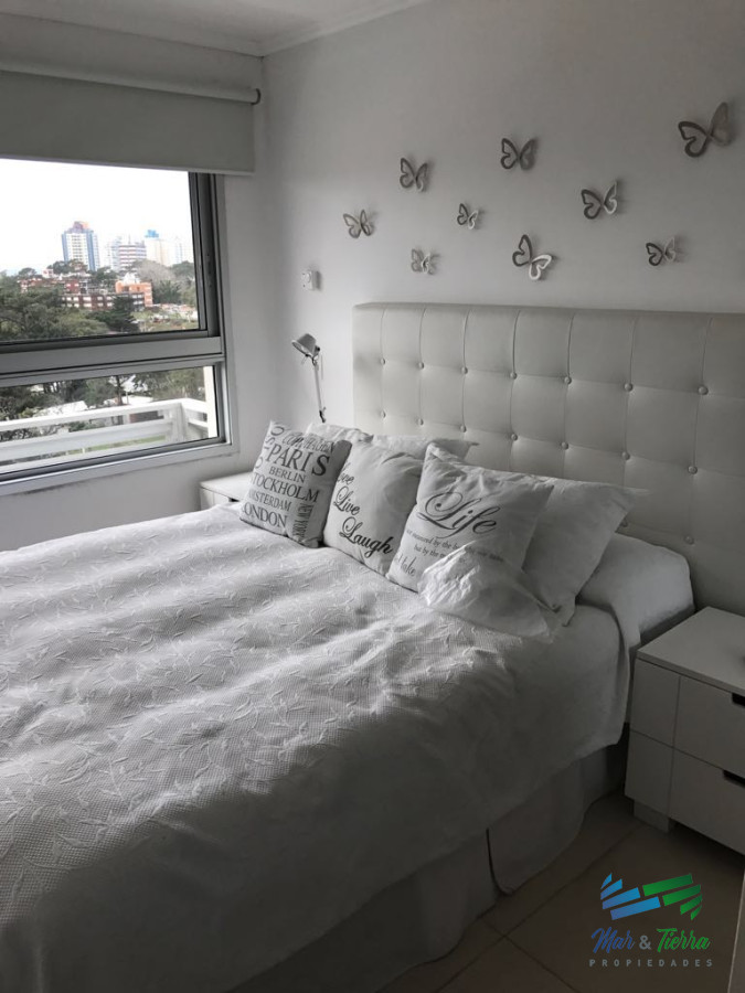 Apartamento ID.2961 - En venta.. piso alto , torre de categoría con excelente ubicación y servicios.