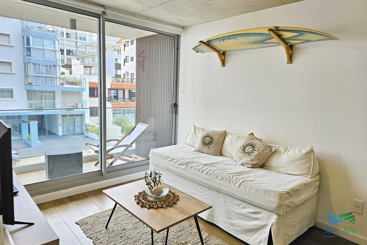Apartamento ID.5007 - APARTAMENTO DISPONIBLE ALQUILER INVERNAL 2026, 1 DORMITORIO, EDIFICO MODERNO, PENÍNSULA, PUNTA DEL ESTE 