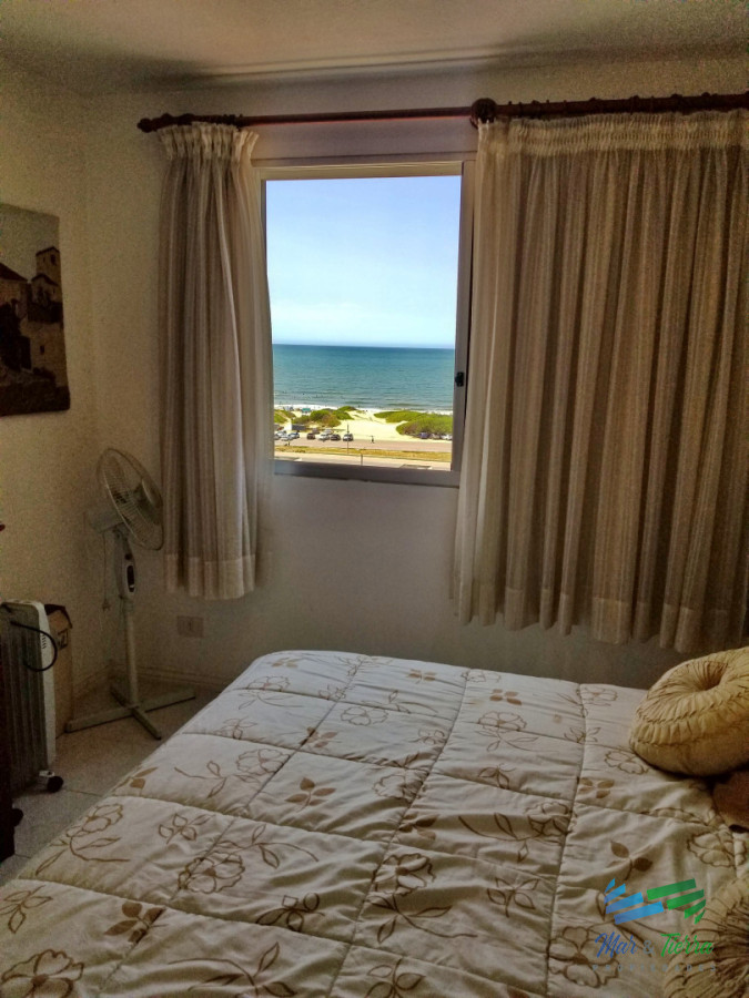 Apartamento ID.5891 - Venta apartamento 2 dormitorios 2 baños en parada 2 playa brava Punta del este 