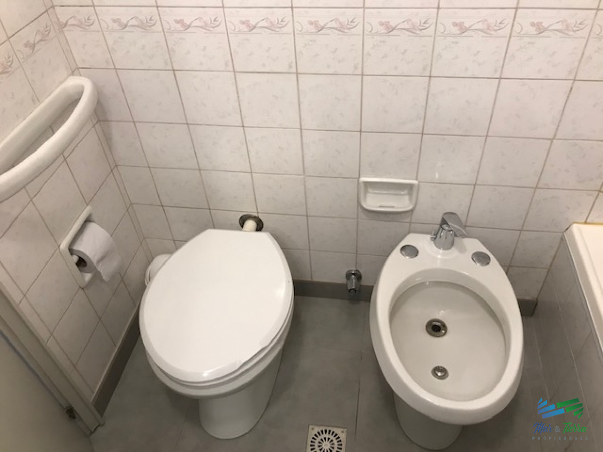 Apartamento ID.2666 - En  alquiler y venta. .muy lindo apto en el corazón de la Península