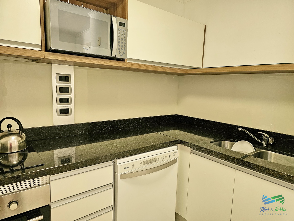 Apartamento ID.4470 - Venta de apartamento de 2 dormitorios en Green Park Solanas 