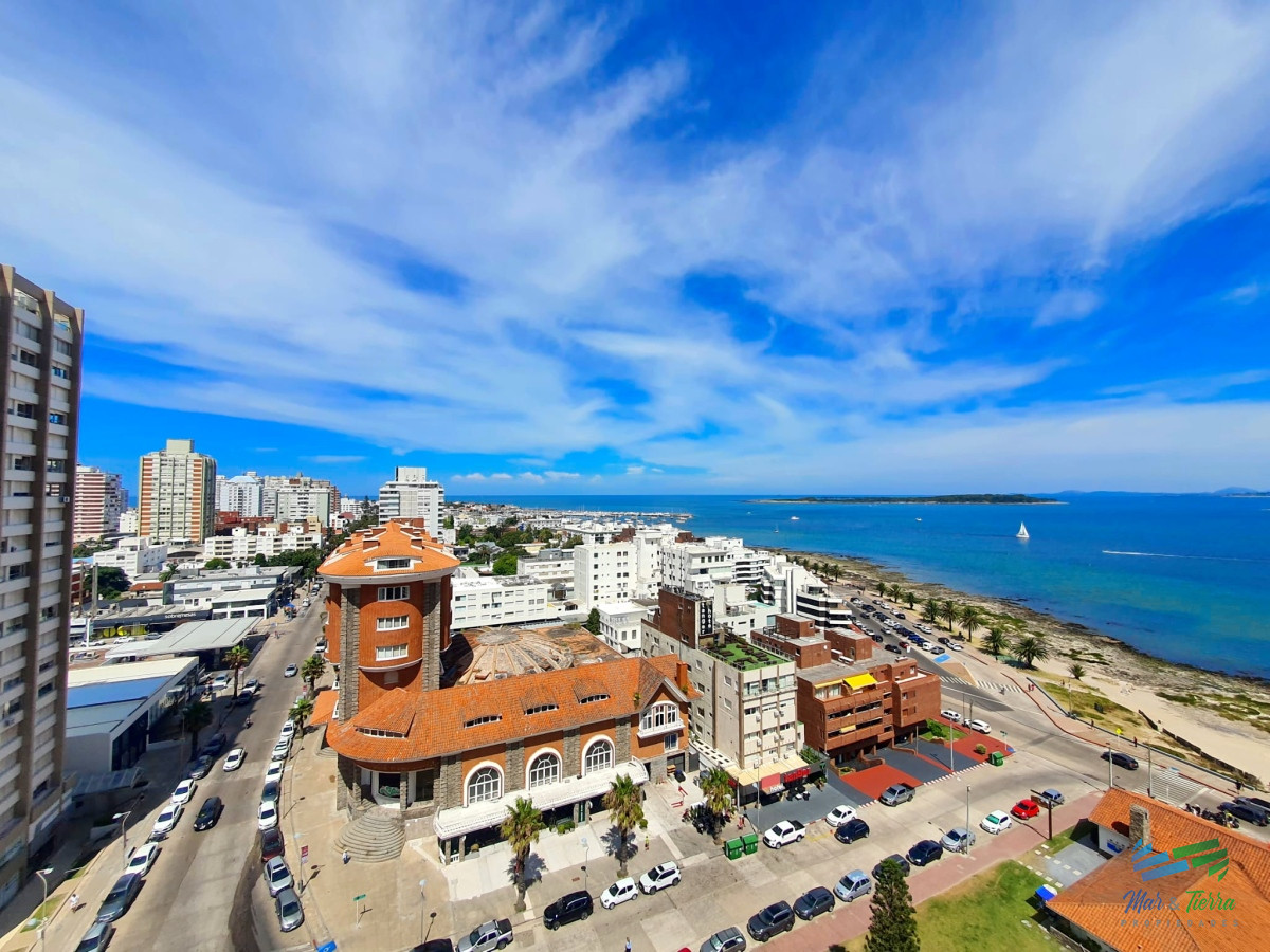 Apartamento ID.4552 - ALQUILO DEPARTAMENTO, 4 DORMITORIOS, LA MEJOR VISTA DE PUNTA DEL ESTE 