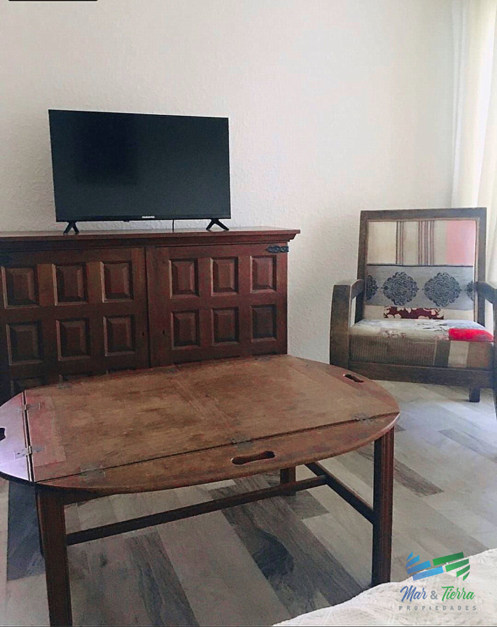 Apartamento ID.5096 - Venta de apartamento 2 dormitorios 2 baños sobre Avenida Roosevelt Punta del Este