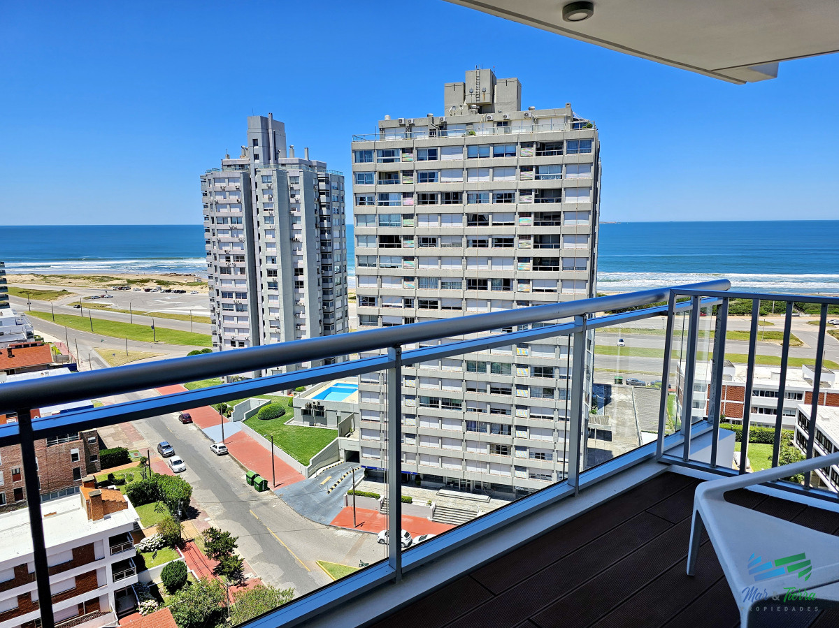 Apartamento ID.4948 - Venta de apartamento a estrenar de 2 suites en playa Brava Punta del Este