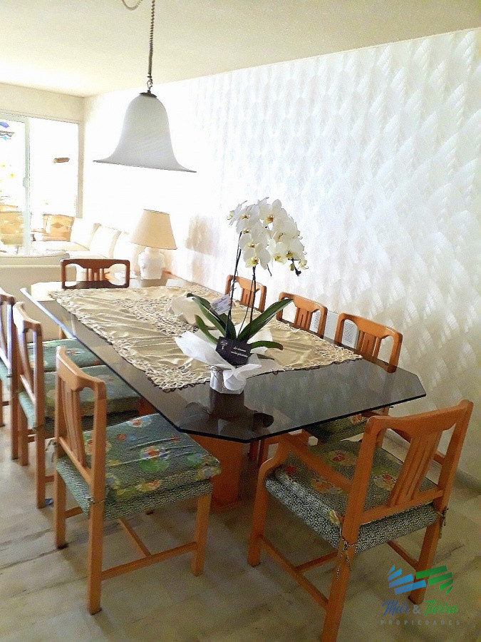 Apartamento ID.4068 - Venta apartamento 3 dormitorios 2 baños