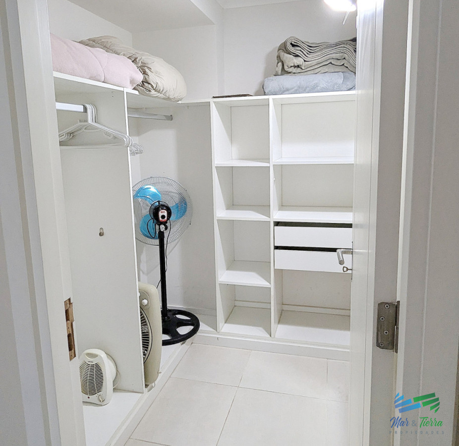 Apartamento ID.5658 - Alquiler baja temporada apartamento de 2 dormitorios en torre Ocean Drive Punta del Este