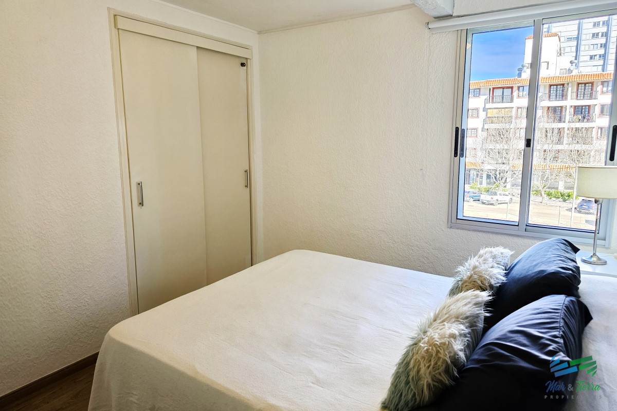 Apartamento ID.96 - En venta apartamento 1 dormitorio en Penisula, Punta del Este