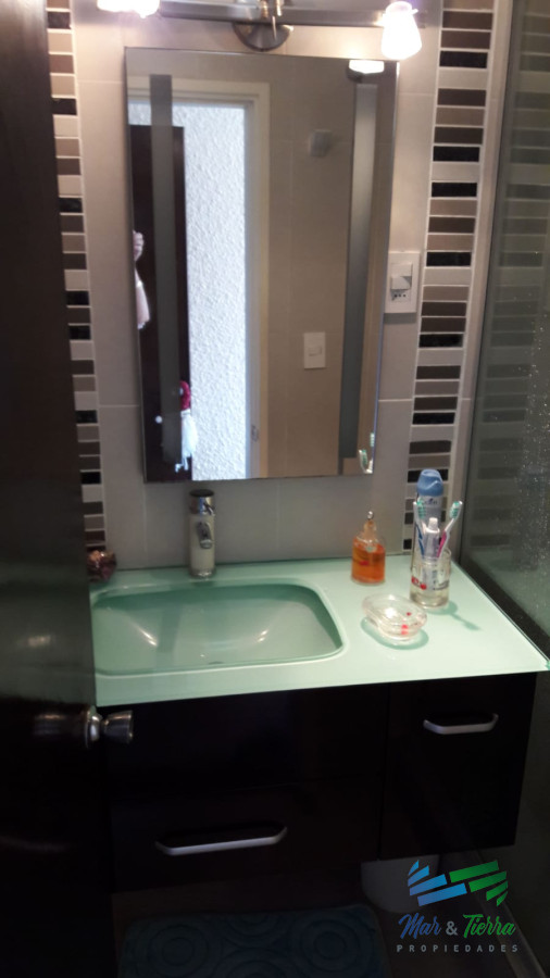 Apartamento ID.1318 - En alquiler.. Av. Roosevelt. Edificio con servicios.