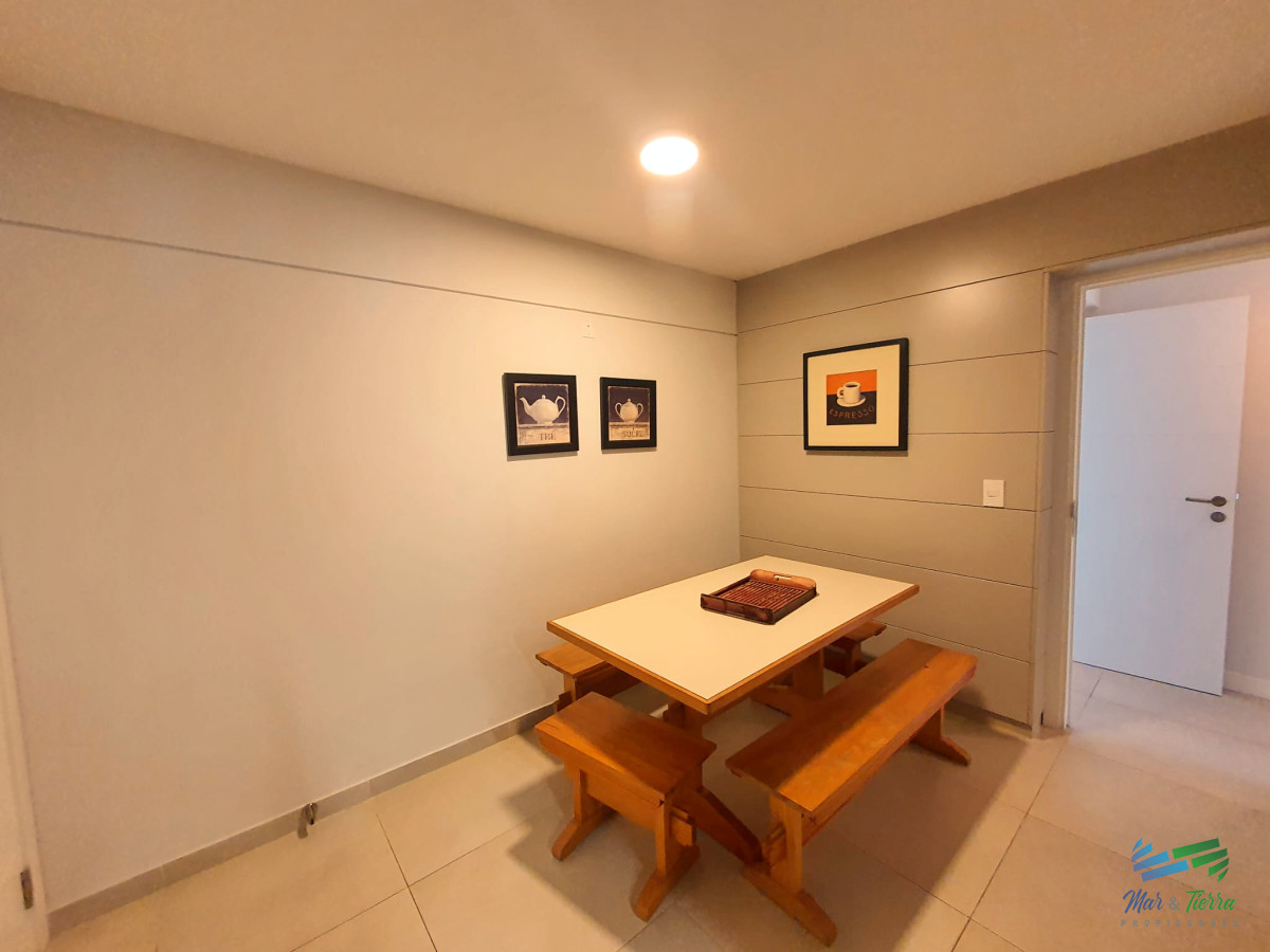 Apartamento ID.4552 - ALQUILO DEPARTAMENTO, 4 DORMITORIOS, LA MEJOR VISTA DE PUNTA DEL ESTE 