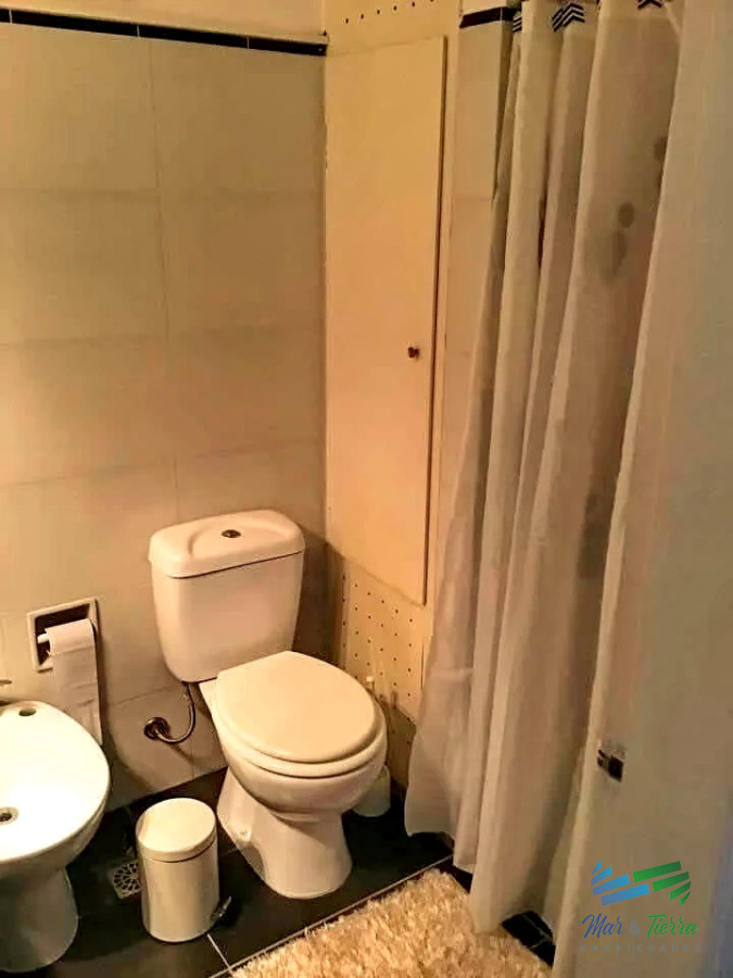 Apartamento ID.3354 - Vendo apartamento de 1 dormitorio y medio. Playa Mansa, Punta del Este.