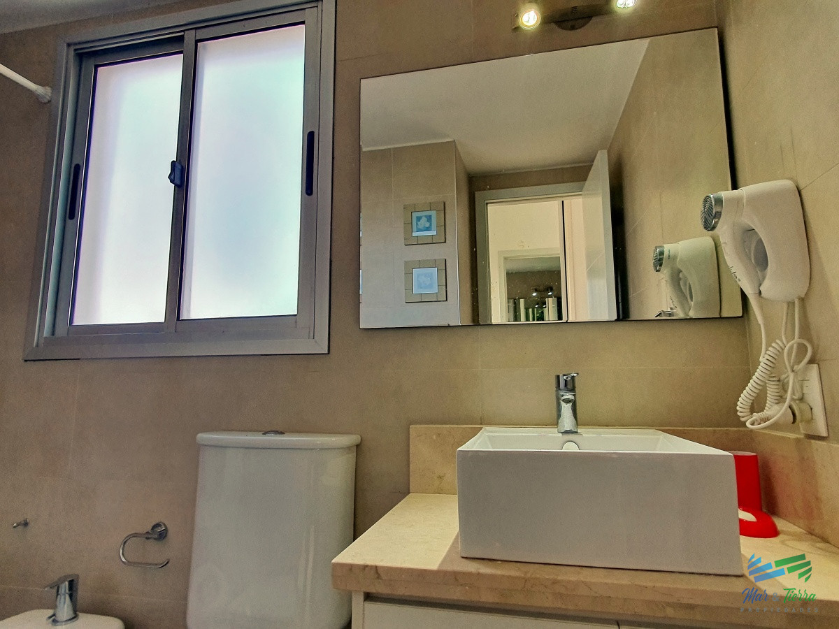 Apartamento ID.3072 - ALQUILER INVERNAL, CERCA DEL PUERTO DE PUNTA DEL ESTE, 2 DORMITORIOS. 