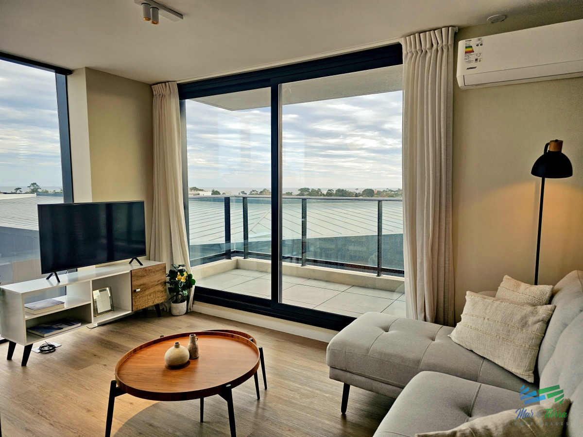 Apartamento ID.4703 - Venta de apartamento 3 dormitorios en complejo Atlántico, Maldonado, Punta del Este.