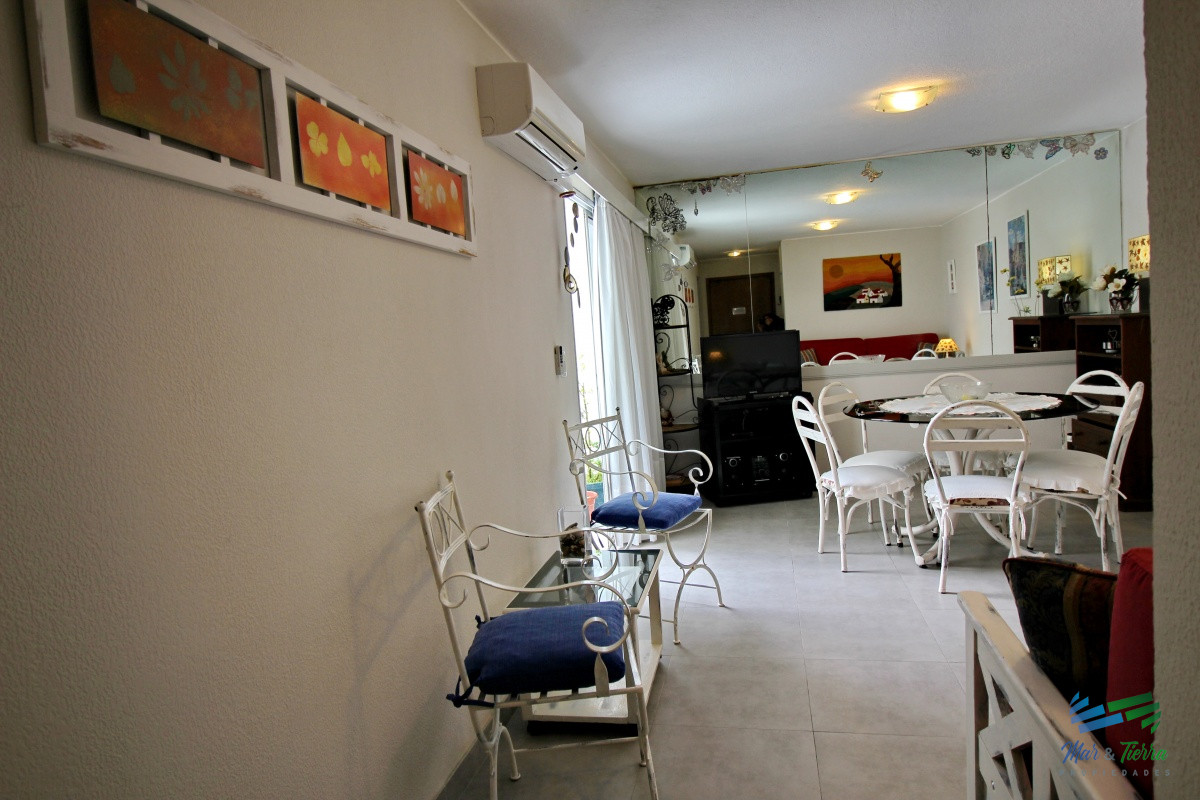 Apartamento ID.2666 - En  alquiler y venta. .muy lindo apto en el corazón de la Península