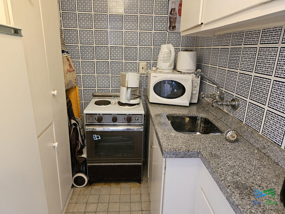 Apartamento ID.4431 - Vendo apartamento dos dormitorio en la peninsula, Punta Del Este. 