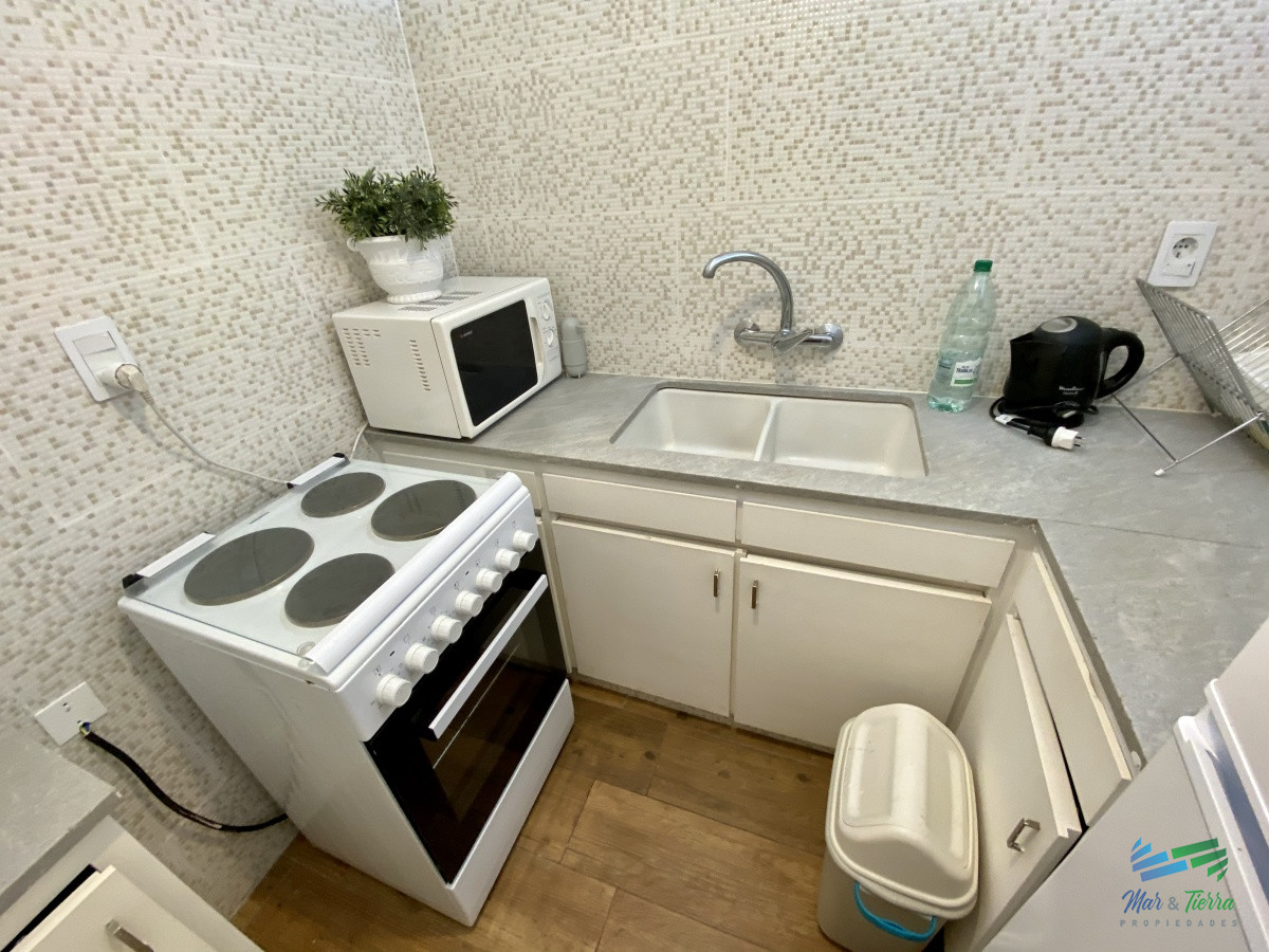 Apartamento ID.3096 - En alquiler por temporada, en el corazón de la Península, a pocos metros del mar.