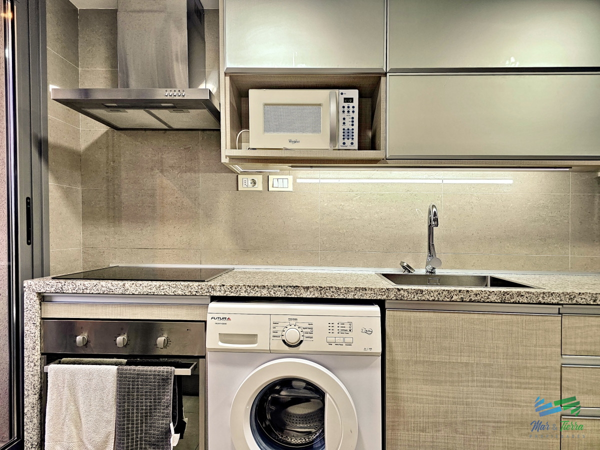 Apartamento ID.4760 - DEPARTAMENTO EN VENTA, PUNTA DEL ESTE, DOS DORMITORIOS DOS BAÑOS. EDIFICIO CON SERVICIOS 