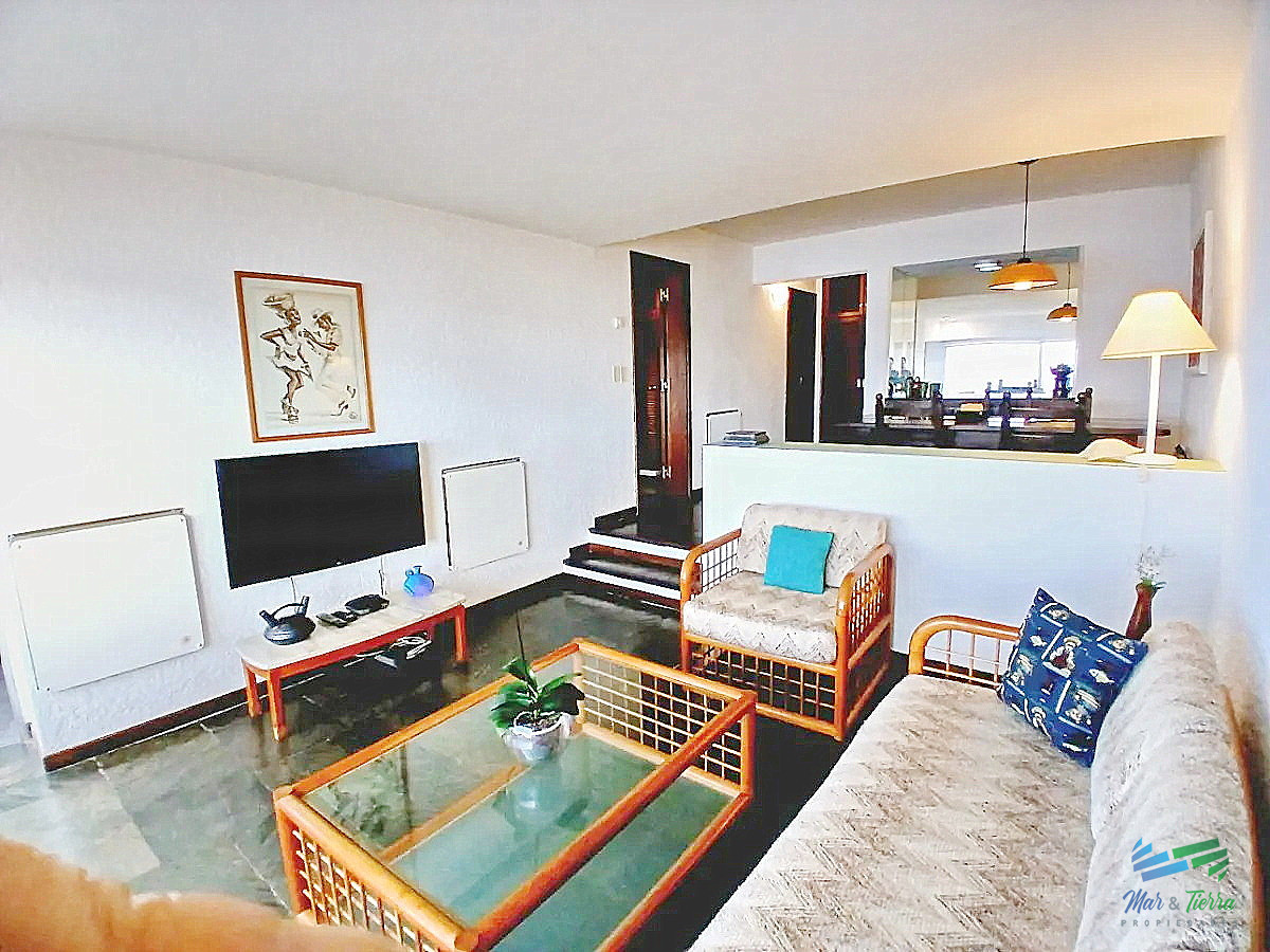 Apartamento ID.5661 - Venta de apartamento sobre playa Brava 1 dormitorio en parada 2