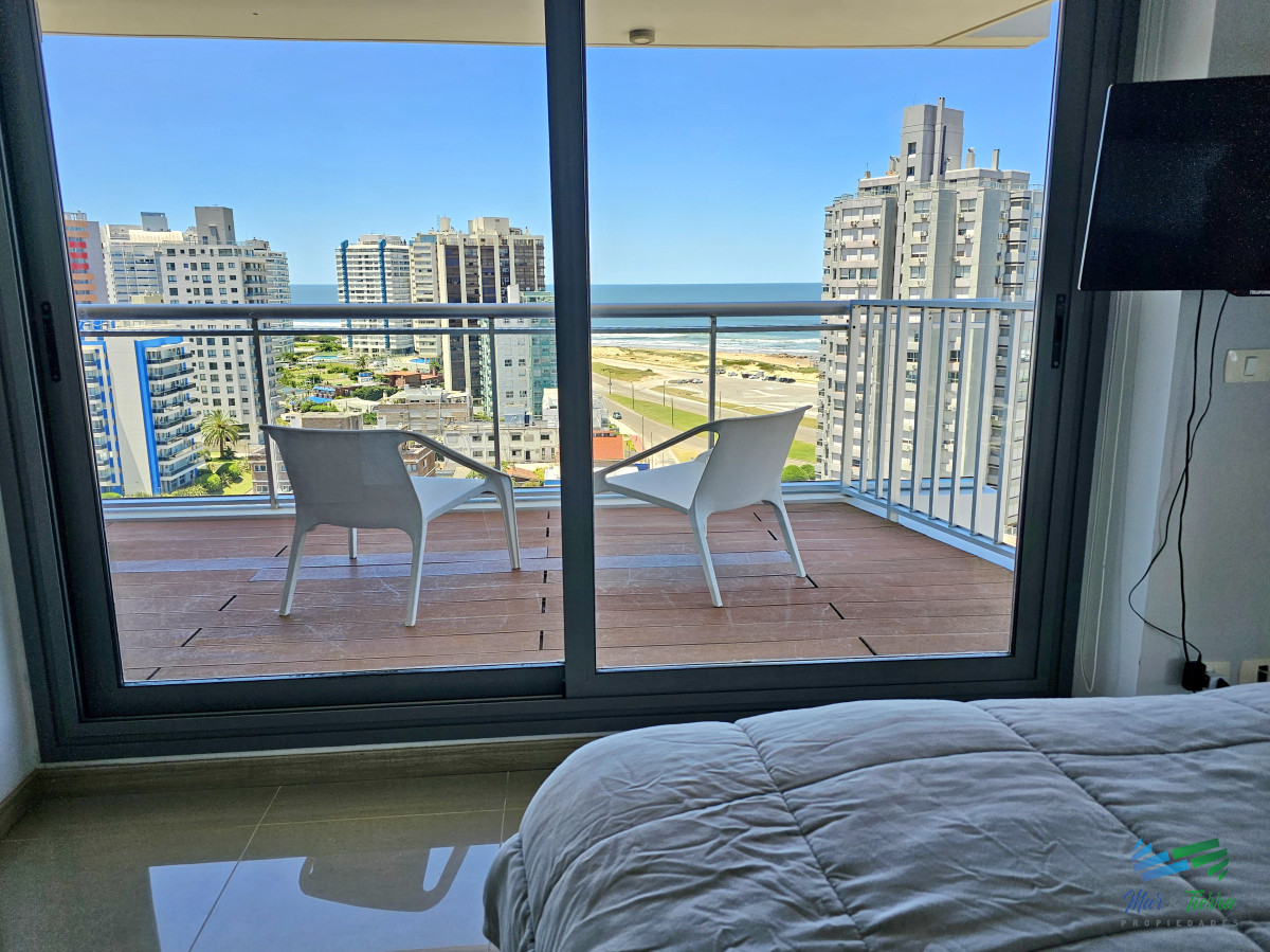Apartamento ID.4948 - Venta de apartamento a estrenar de 2 suites en playa Brava Punta del Este