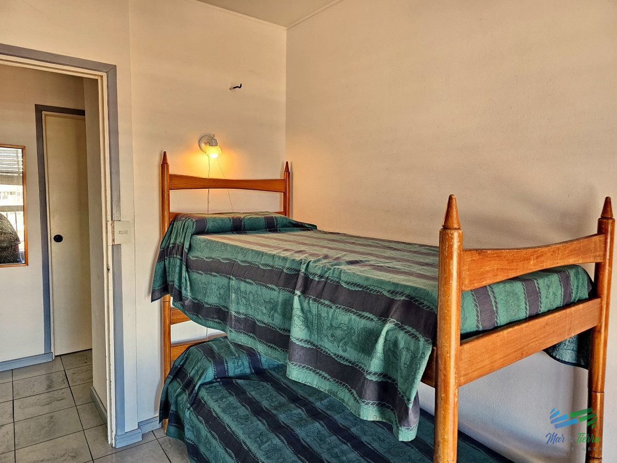 Apartamento ID.4676 - ALQUILER ANUAL DISPONIBLE, PENÍNSULA, DOS DORMITORIOS DOS BAÑOS 