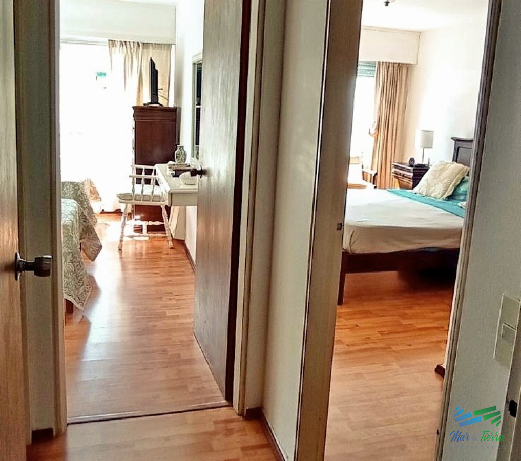 Apartamento ID.4619 - Venta de apartamento 2 dormitorios 2 baños en Peninsula de Punta del Este con impresionante vista